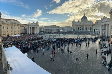 EWTNNewsSquare