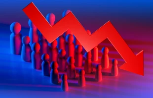 American adults in their 20s and 30s plan to have fewer children than adults did a decade ago, Pew Research Center reported on June 19, 2025. Credit: Fotogrin/Shutterstock