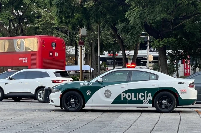 Police patrol in Mexico City.?w=200&h=150